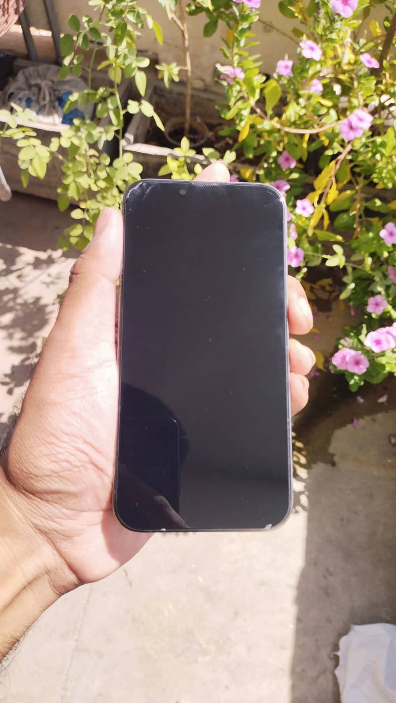 Apple iPhone 13 Pro 0