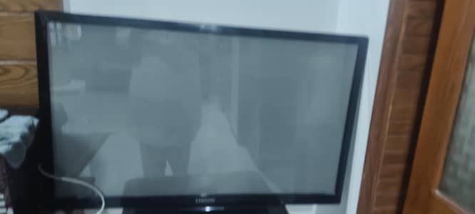 Samsung plasma tv 43inch all working condition
