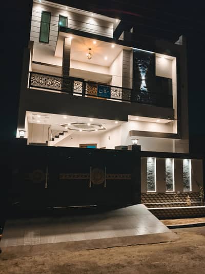 6.75 mrla house for sale cenal Rod rahim yar khan