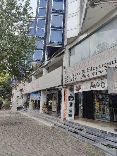 PRIME Shop for SHOWROOM / BRAND OUTLET FOR RENT 704 SQ. FT. | JINNAH AVENUE, BLUE AREA, Islamabad