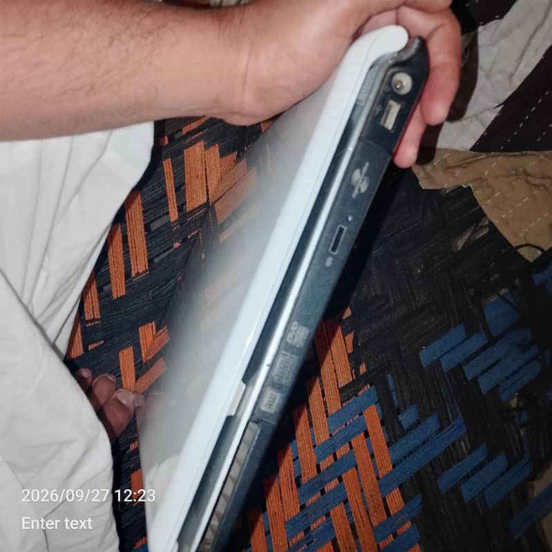 HP laptop 4