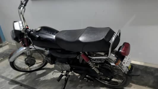 deluxe 2024 All ok bike first class