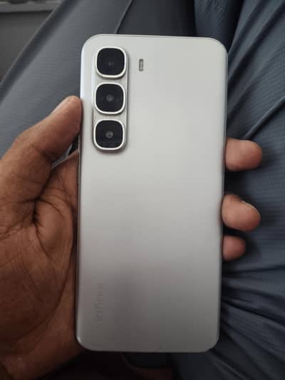 Infinix  Model hot 60 pro plus 256GB