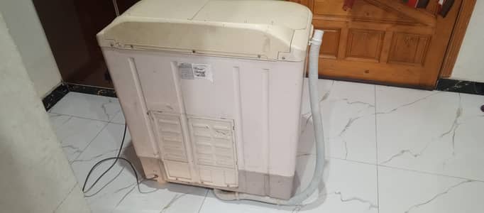 I sale see Haier washing machine
