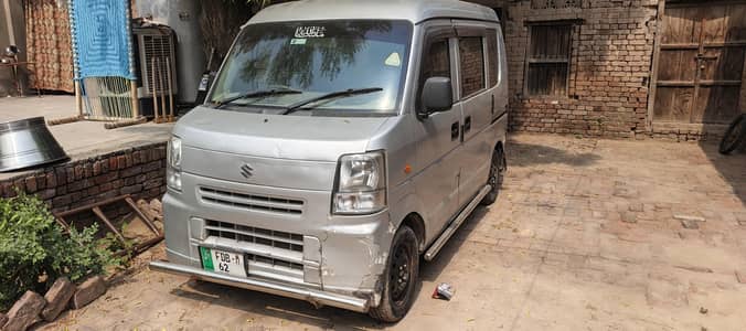 Suzuki Every 2011