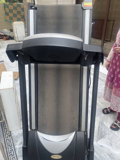 Lifestyle Motorised electric treadmill - 12 program