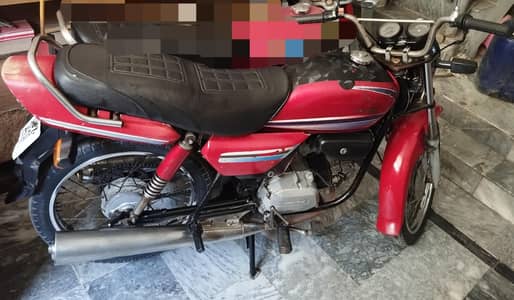 Honda CD 100
