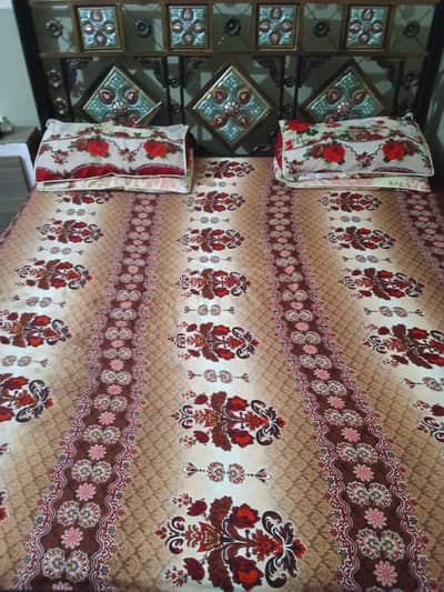 iron bed king urgent sale