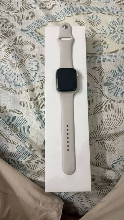 Apple Watch Series 8