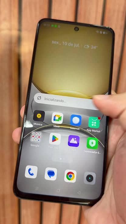 Realme C75 1