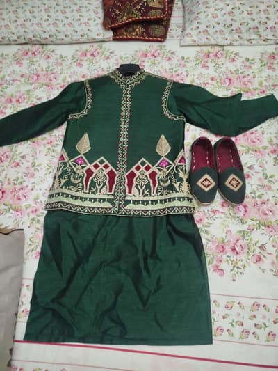 Mehndi Dress/ Suit in parrot Green with Khussa