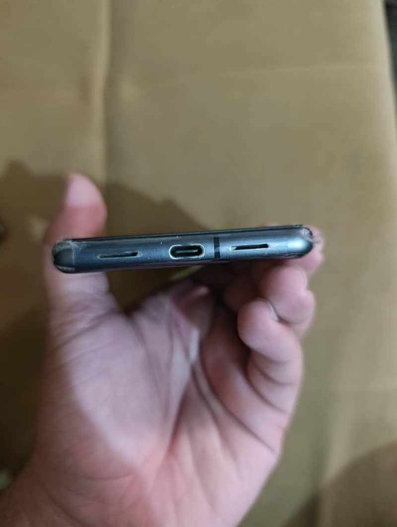 Google Pixel 7 3