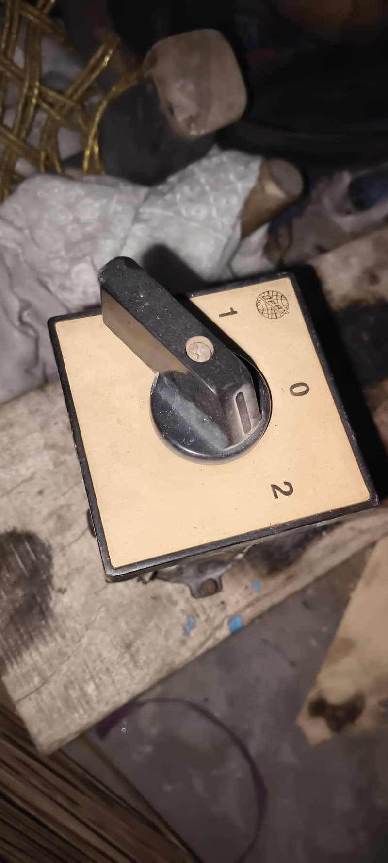 changeover / selector switch 0