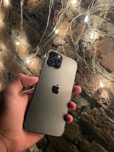 Apple iPhone 12 Pro