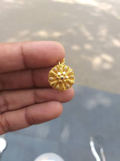gold polish earring