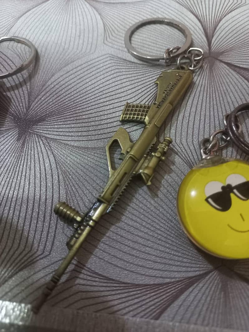 keychains 4