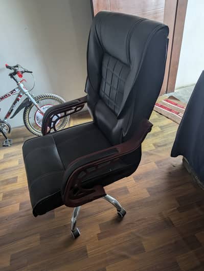 Urgent sell One month used good condition