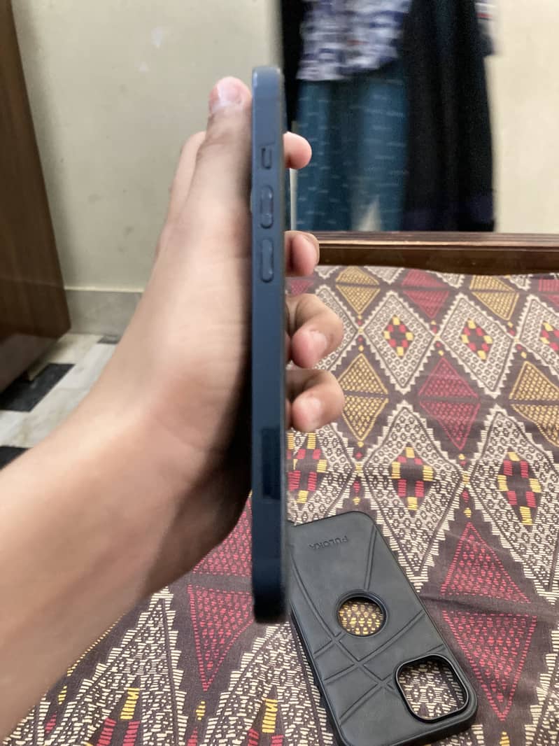 Iphone 13 3