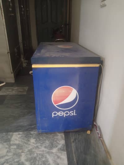 Deep Freezer urgent sale neat condition