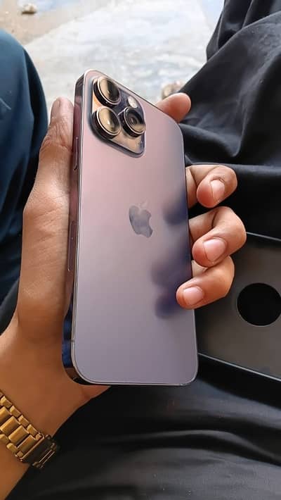 Apple iPhone 14 Pro Max
