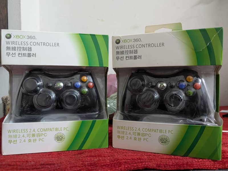 Xbox 360 Wireless Controllers  2pcs 0