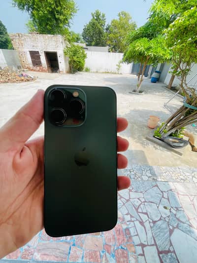 Apple iPhone 13 Pro waterpack 10/10 non pta uk import urgent sale