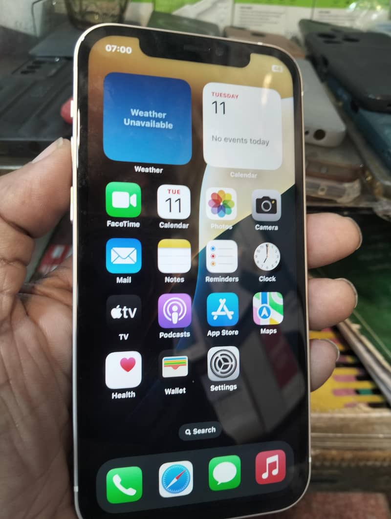 Apple iPhone 12 2