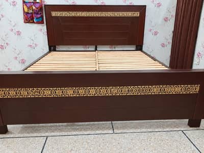 King size bed in New condition.
