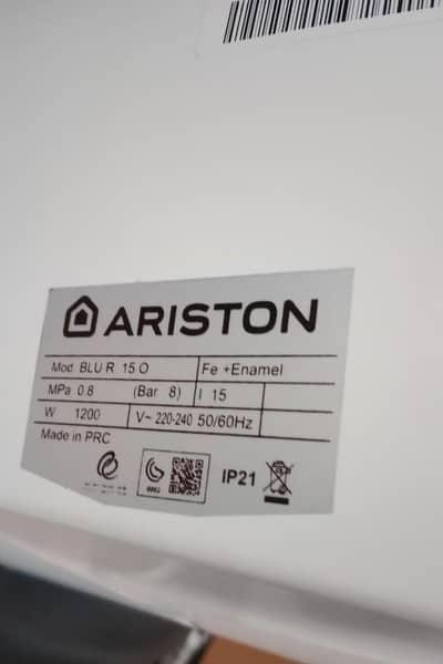 Ariston Electric Geyser