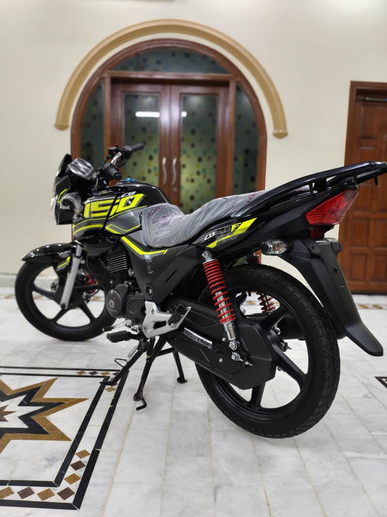 Honda CB 150F 0