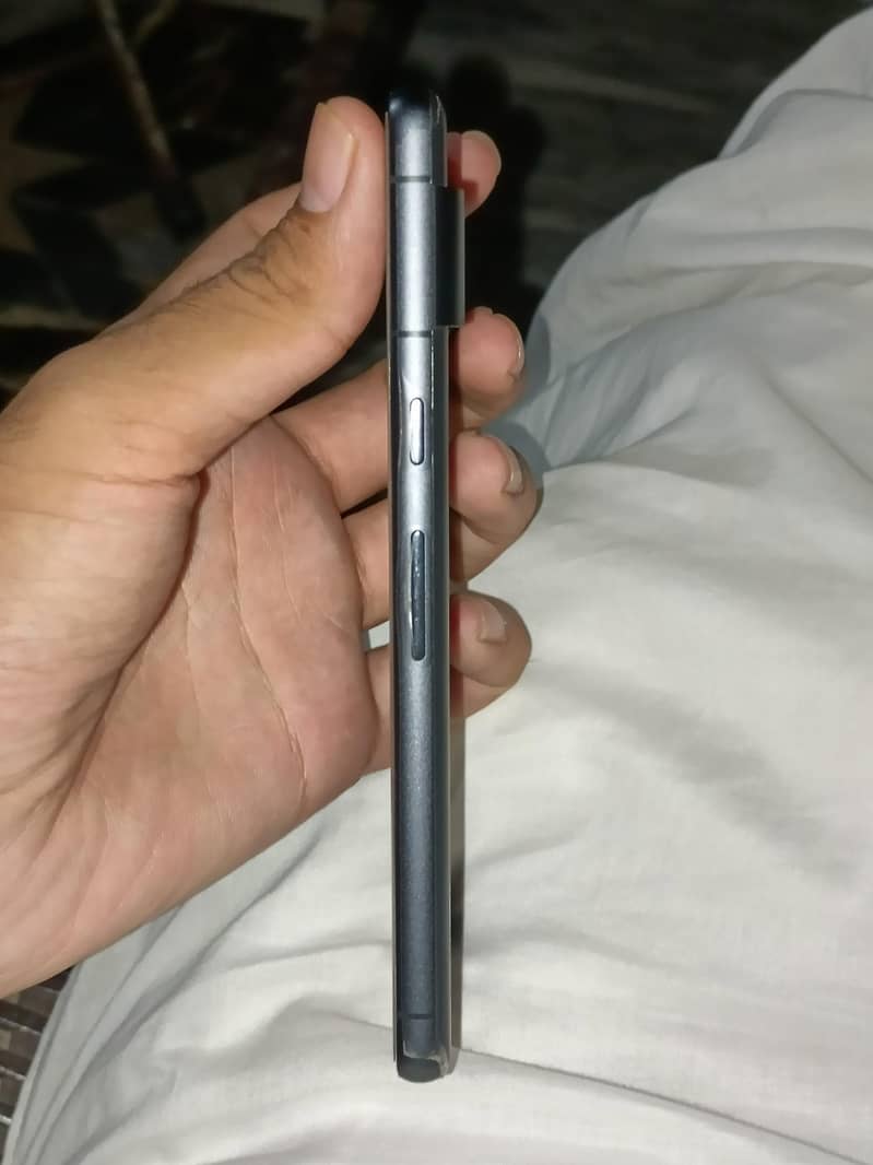 Google Pixel 7 5