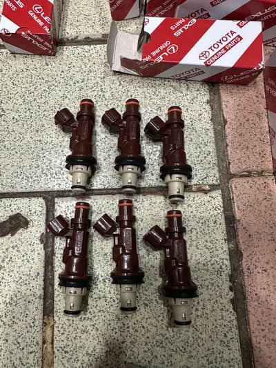 Toyota 5vz original fuel injector available