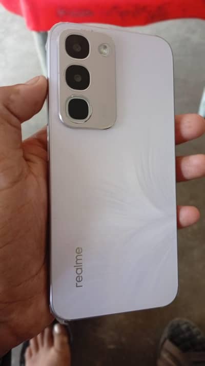 Realme C100
