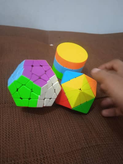 different typs cubes ok condition all for sale