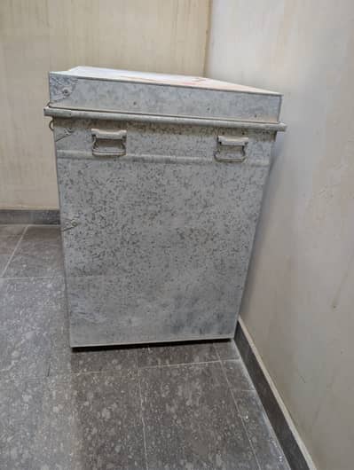 Iron trunk (sandook/ sandooq) medium size