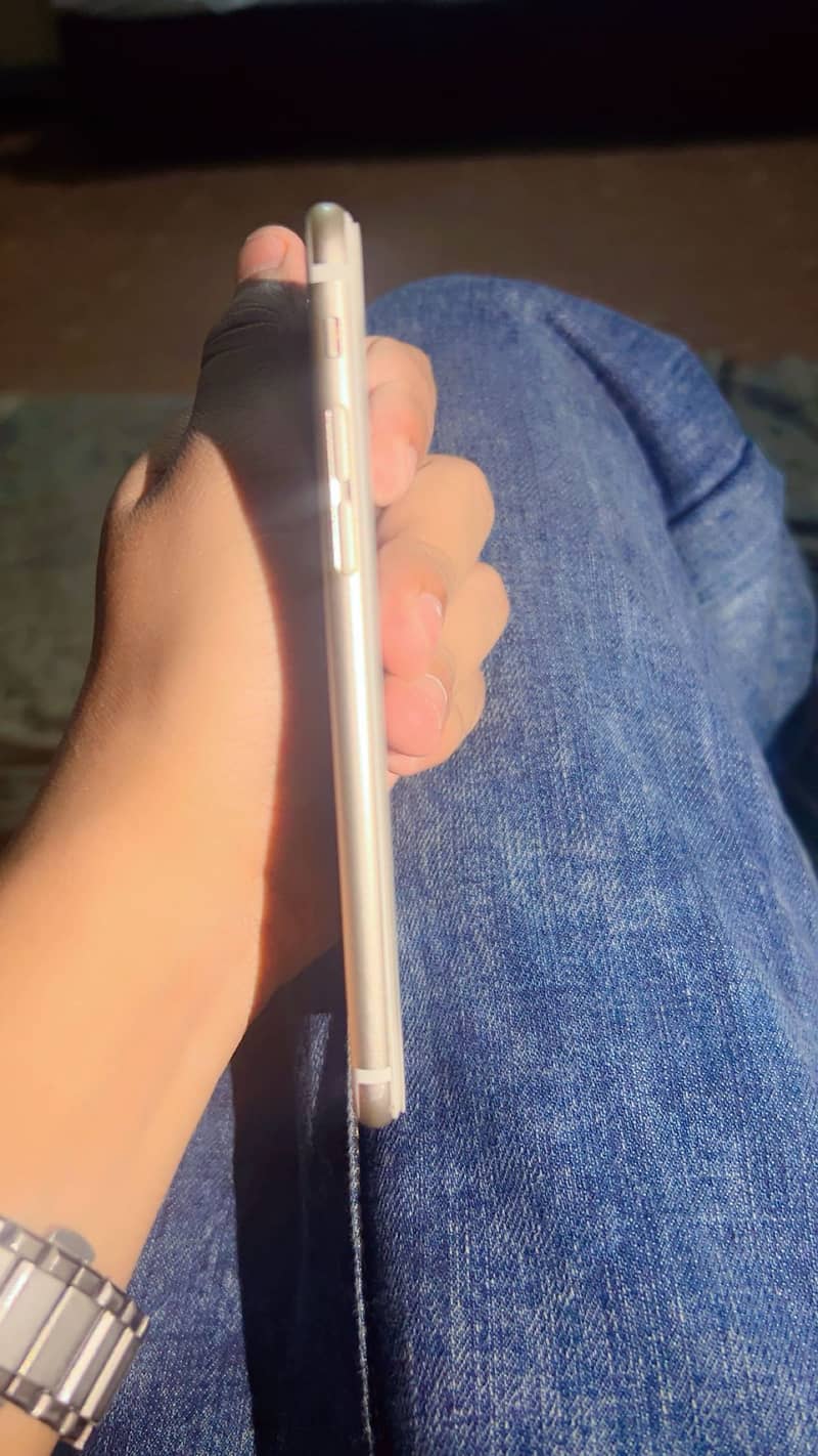 Apple iPhone 6 1