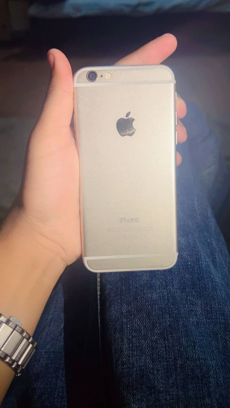 Apple iPhone 6 3