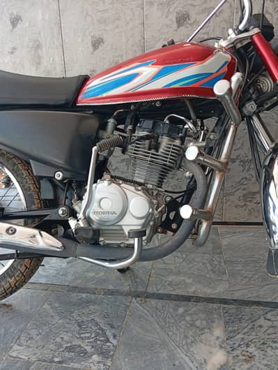 This is very good condition 10 by 10 all okay engine