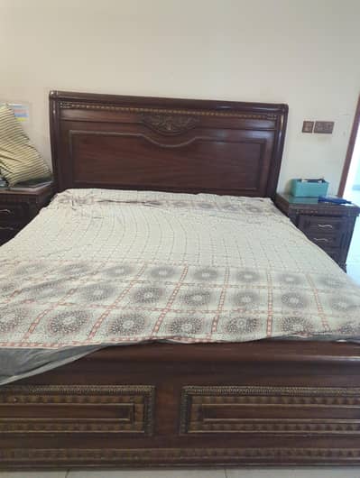 King bed for sale