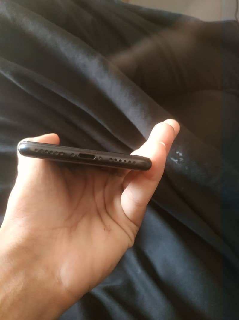 Apple iPhone SE 1