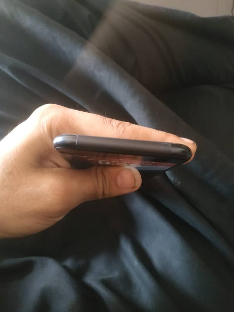 Apple iPhone SE 4