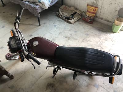 Neat and Clean Honda CD 70