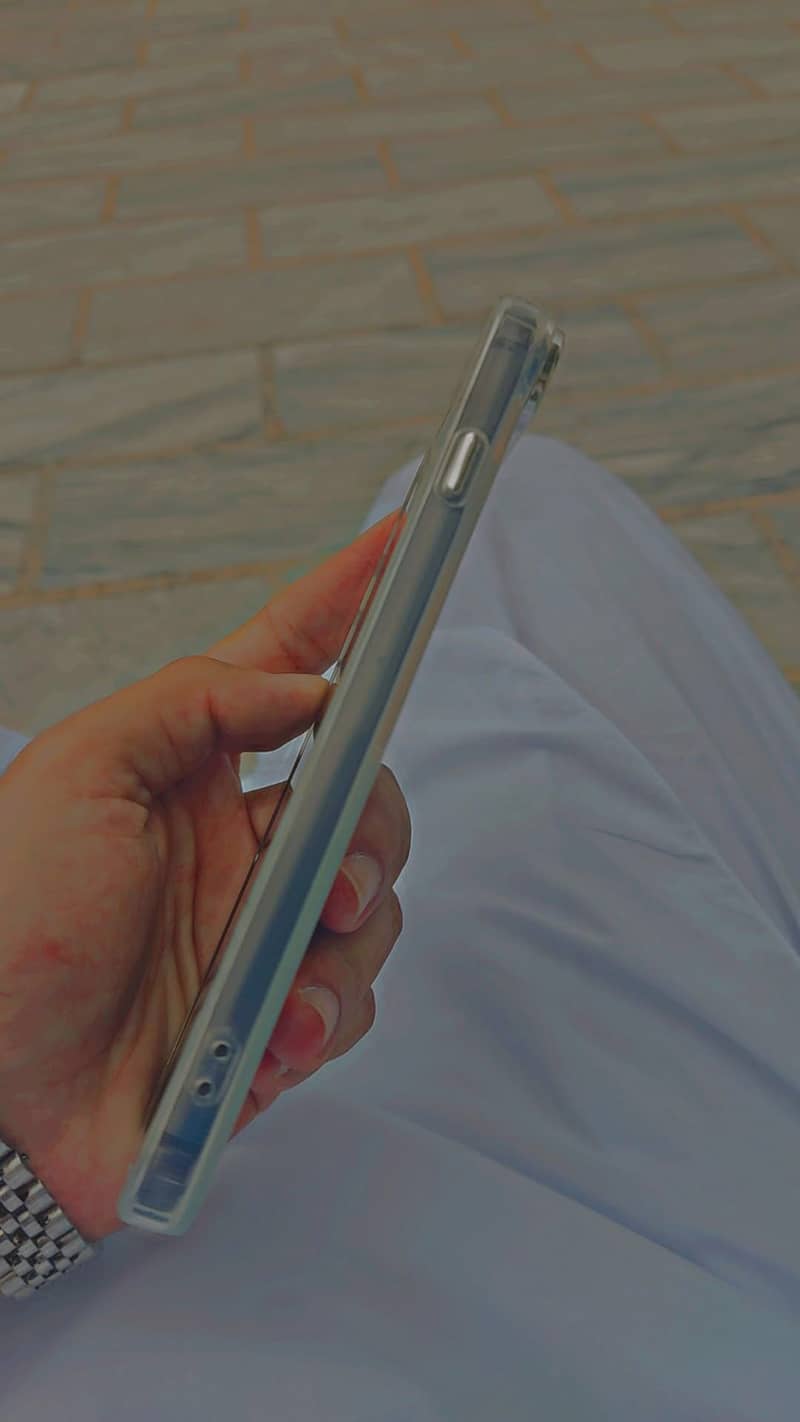 Apple iPhone 8 Plus 3