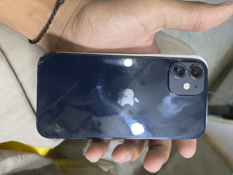 Apple iPhone 12 mini 3