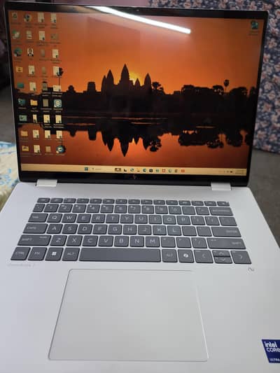 HP OMNIBOOK 7 FLIP LAPTOP 16