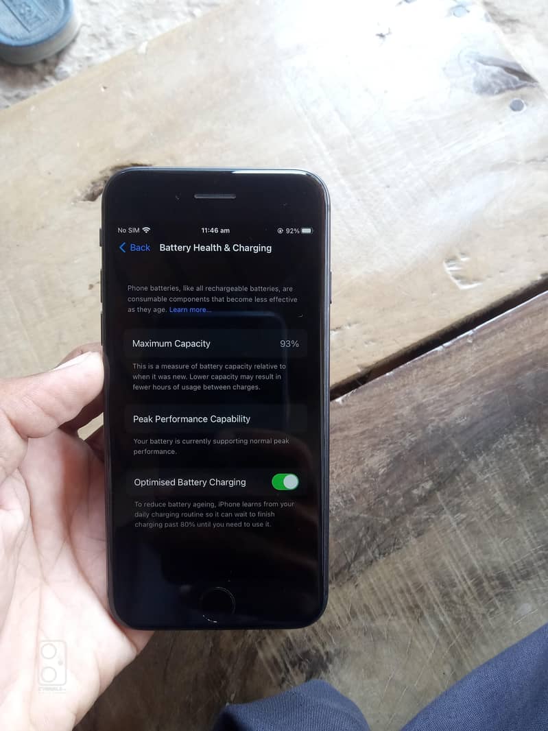 Apple iPhone 8 1