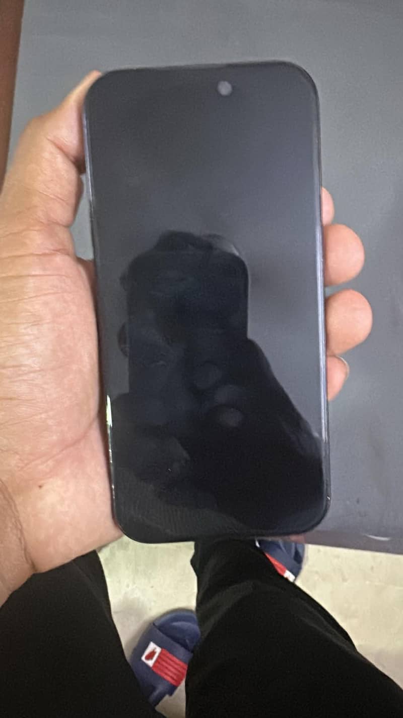 Apple iPhone 15 Pro 1