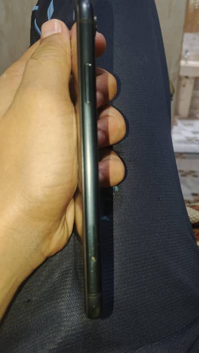 Apple iPhone XR