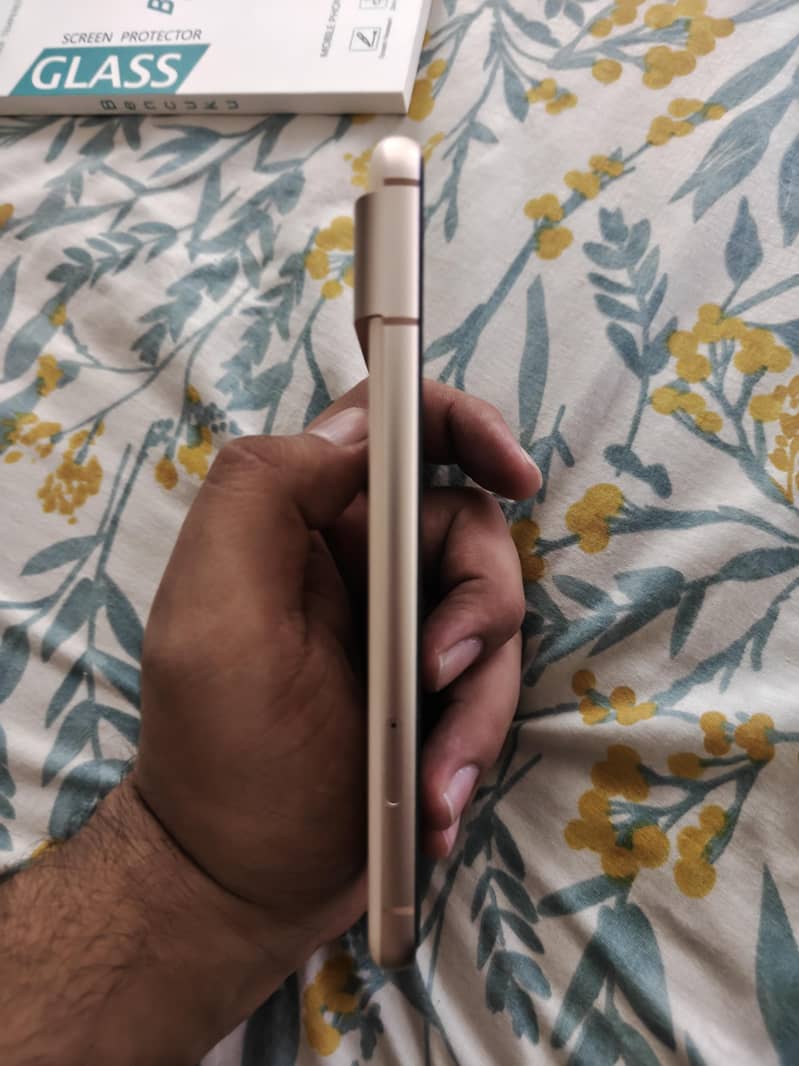 Google Pixel 8 1