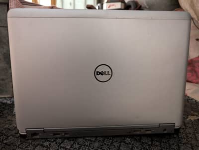Dell Latitude E7440 - Business Laptop